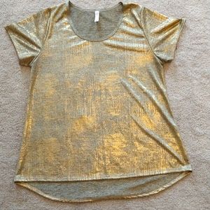 LuLaRoe gold flowy T-shirt size XL